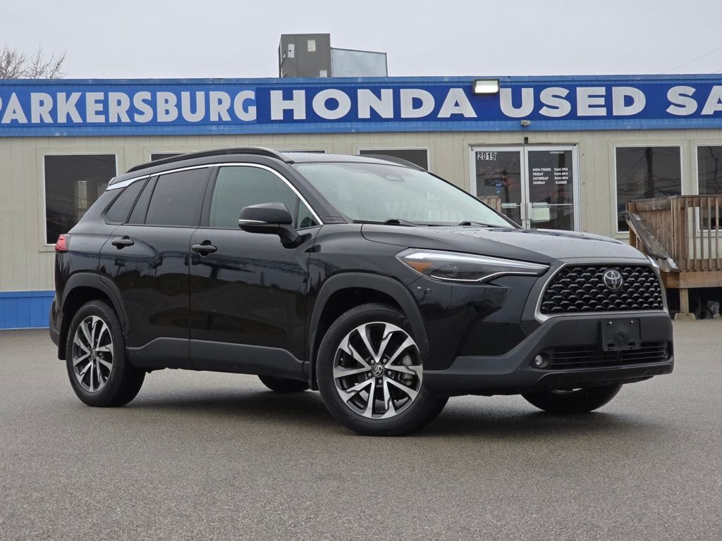 2023 Toyota Corolla Cross XLE AWD