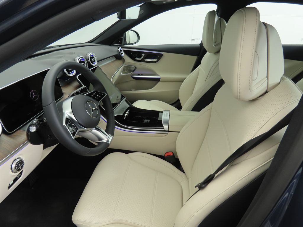 Thumbnail: 2025 Mercedes-Benz C-Class - 21