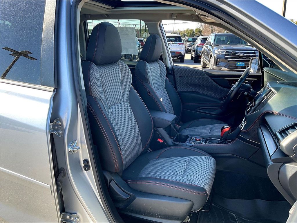 2023 Subaru Forester — photo 10