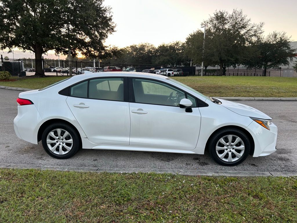 Thumbnail: 2023 Toyota Corolla - 6