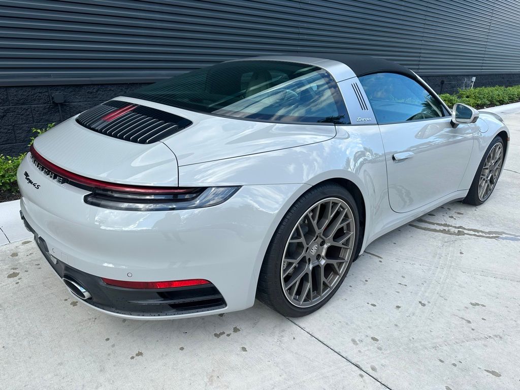 2022 Porsche 911 Targa 4S 7