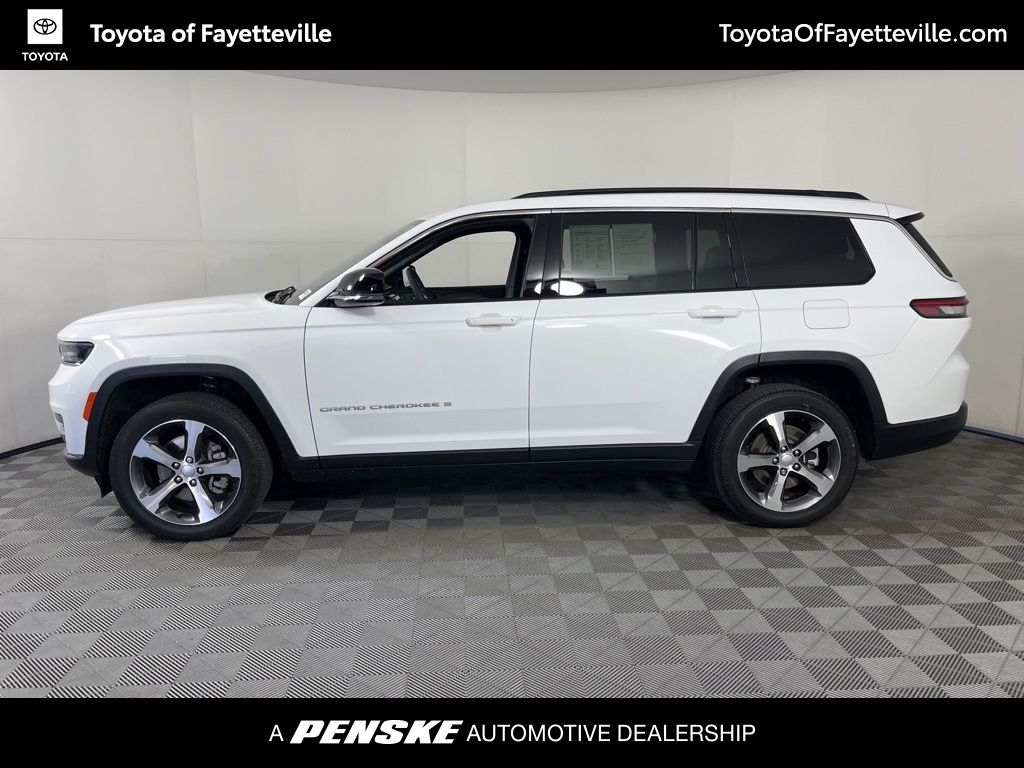 Thumbnail: 2024 Jeep Grand Cherokee L - 2