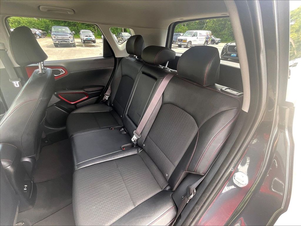 2023 Kia Soul — photo 25