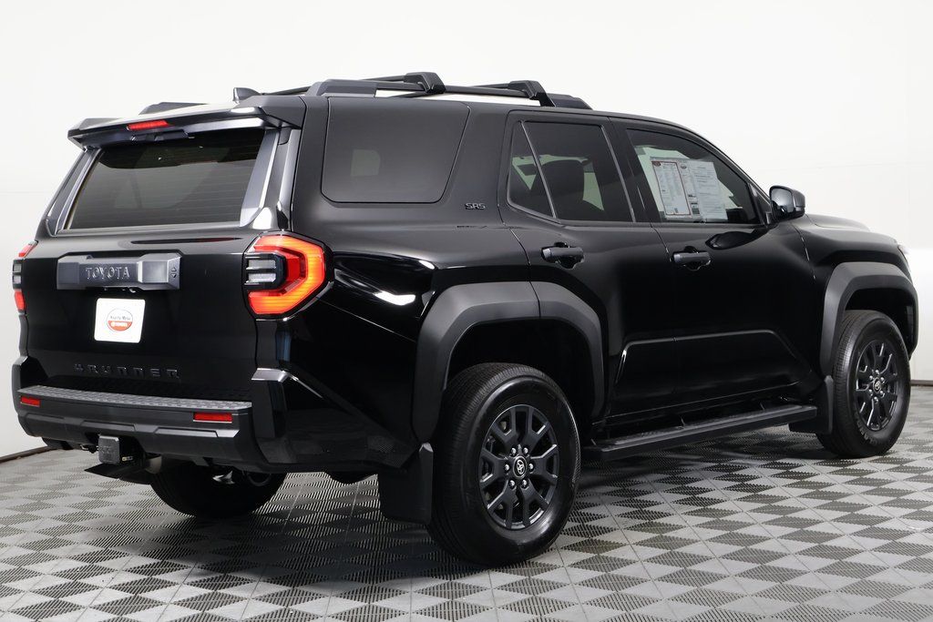 Thumbnail: 2025 Toyota 4Runner - 4