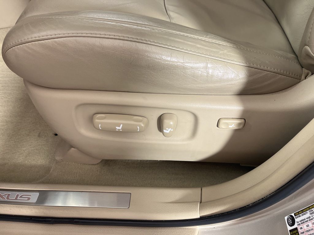 Thumbnail: 2008 Lexus RX - 24