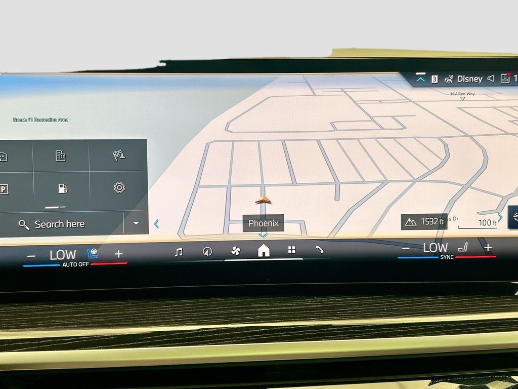 Thumbnail: 2026 BMW X6 - 14