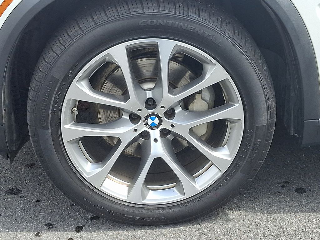 2020 BMW X5 xDrive40i 8