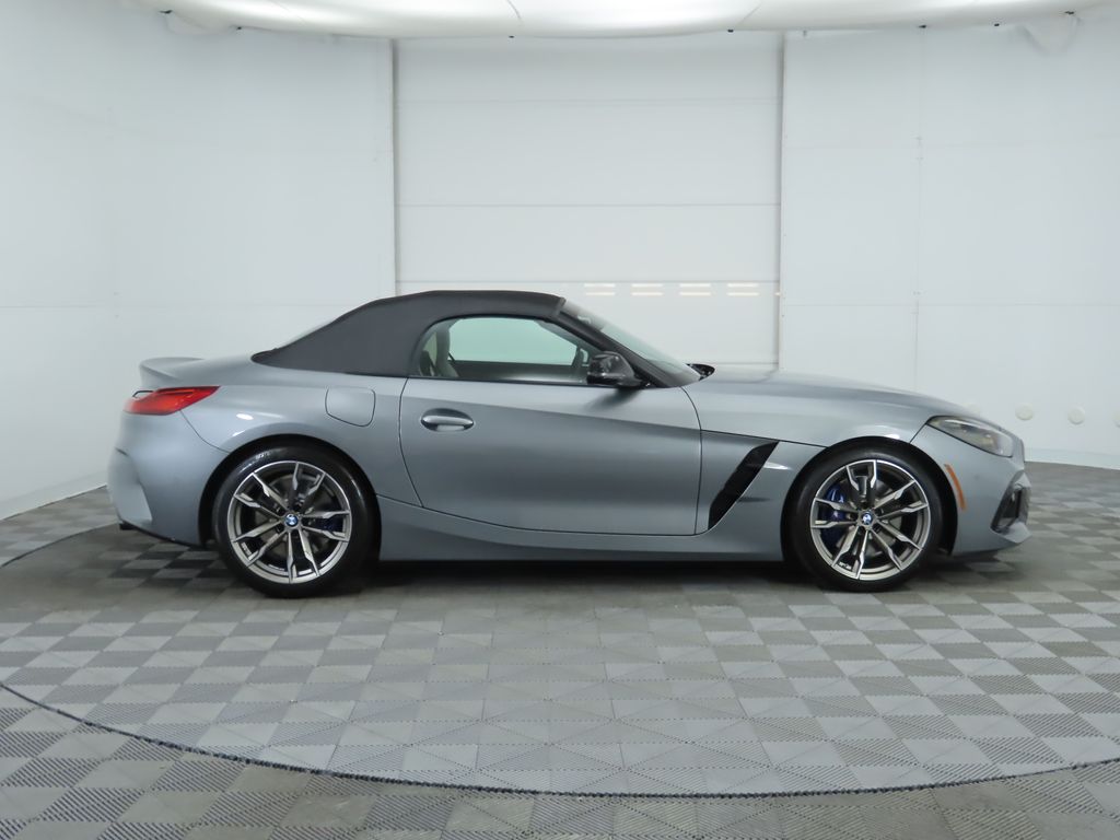 2025 BMW Z4 M40i 12