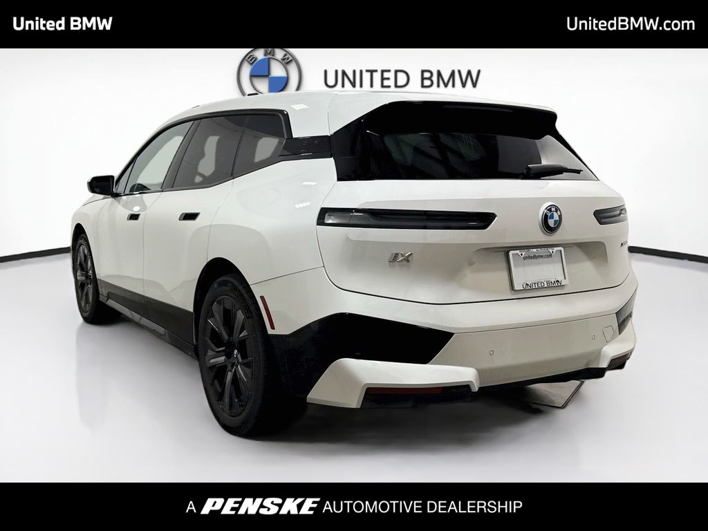 Thumbnail: 2024 BMW iX - 7