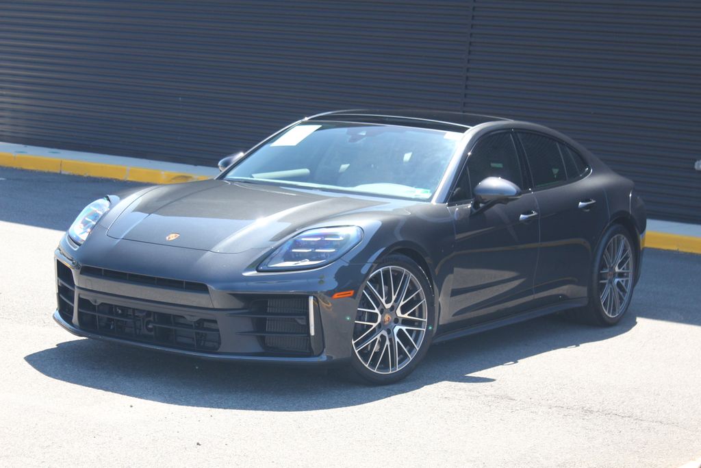 2025 Porsche Panamera