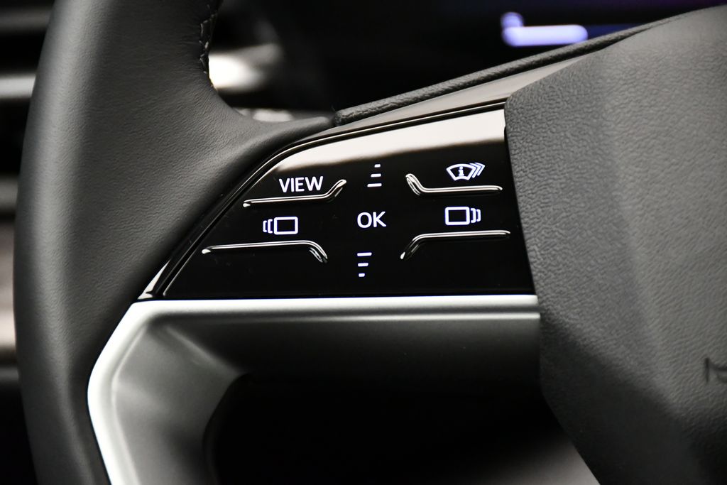 Thumbnail: 2025 Audi Q5 - 22