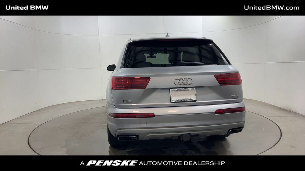 Thumbnail: 2017 Audi Q7 - 7