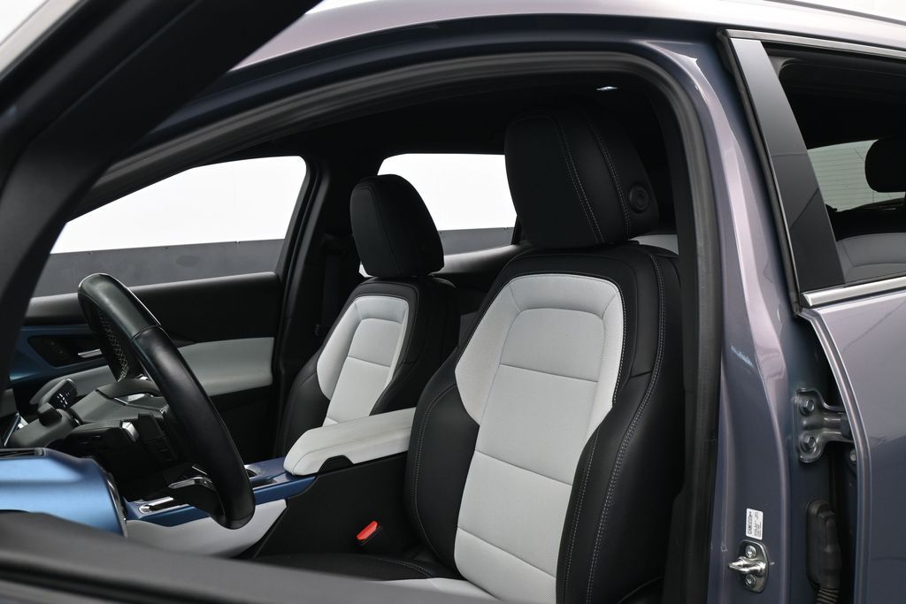 Used 2024 Galaxy Gray Metallic Chevrolet LT image 10