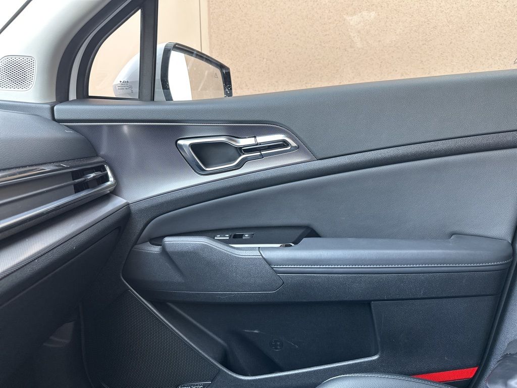 2024 Kia Sportage SX Prestige 17
