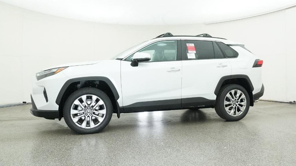 Thumbnail: 2025 Toyota RAV4 - 32