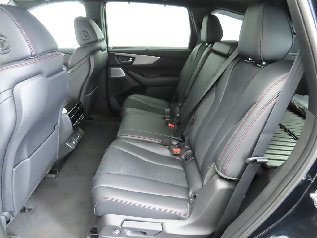 2025 Acura MDX Base 21