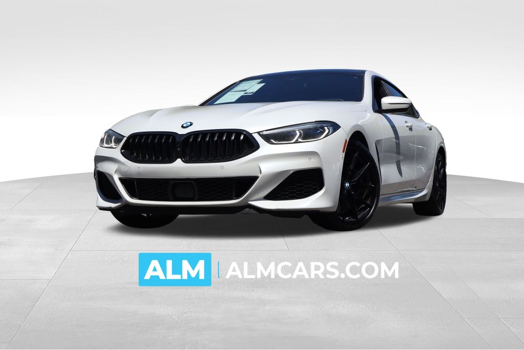 2022 BMW 8 Series M850i's photo