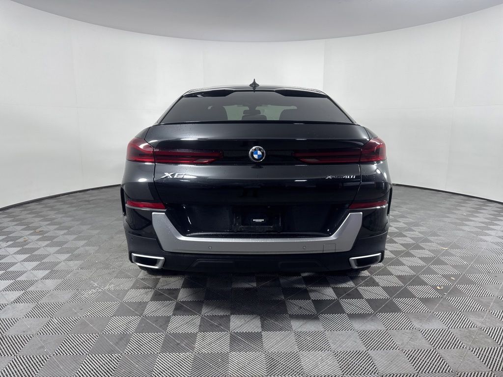 Thumbnail: 2023 BMW X6 - 6