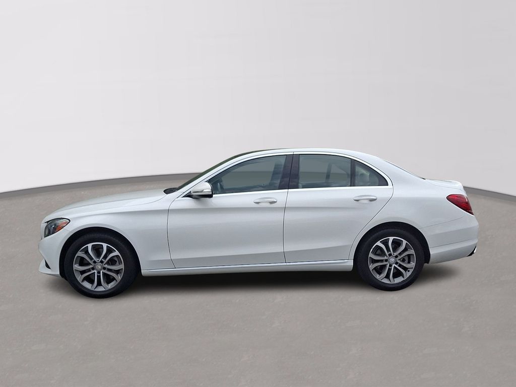 Thumbnail: 2015 Mercedes-Benz C-Class - 7