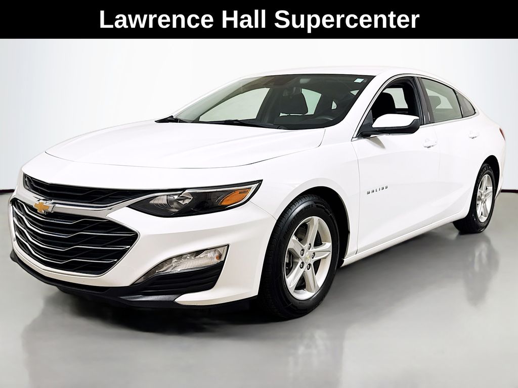 Summit White 2024 Chevrolet Malibu Sedan Front-Wheel Drive Continuously Variable Transmission
