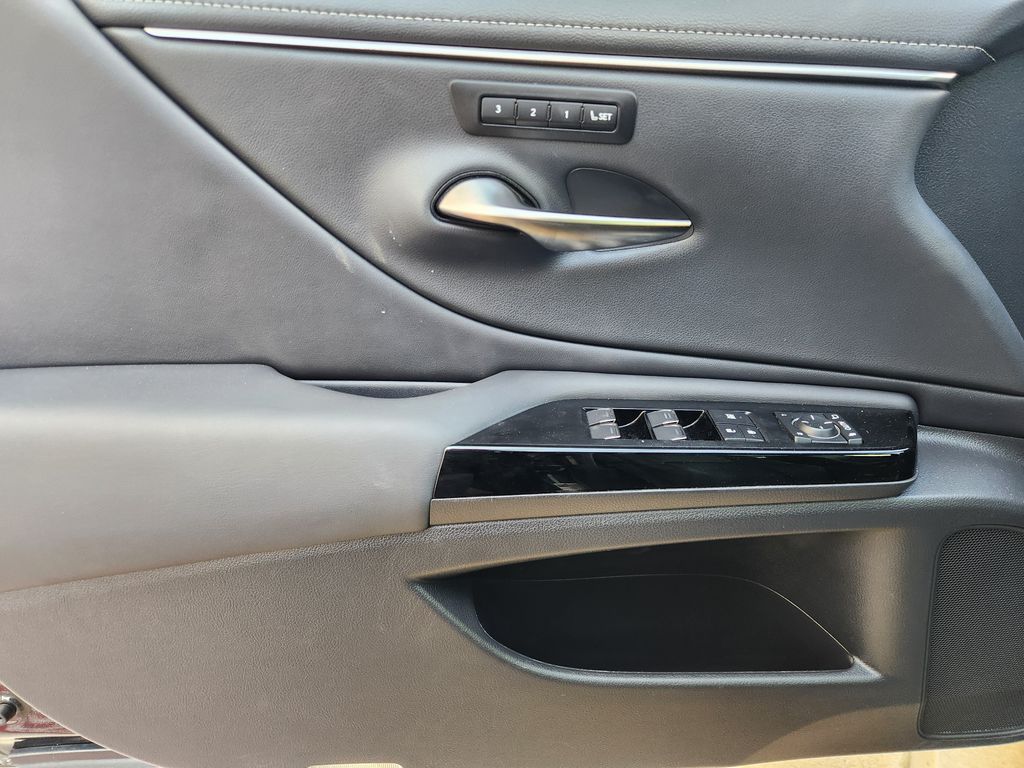 2024 Lexus ES 350 Black at Shottenkirk Kia Fort Bend