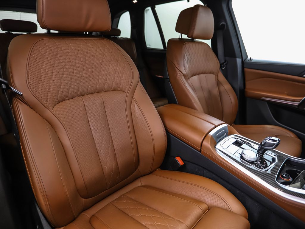 Thumbnail: 2023 BMW X5 - 32