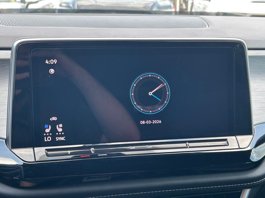 Used 2024 Volkswagen Atlas Cross Sport SUV