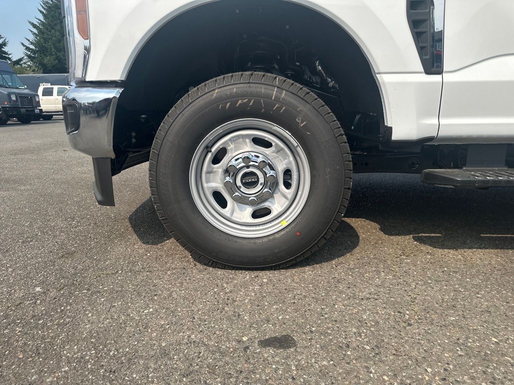 New 2026 Ford Super Duty F-250 SuperCab 8' Box XL