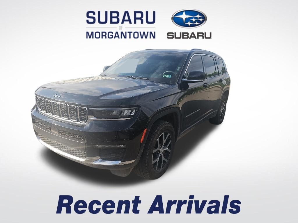 Diamond Black Crystal Pearlcoat 2023 Jeep Grand Cherokee L SUV / Crossover Four-Wheel Drive 8-Speed Automatic