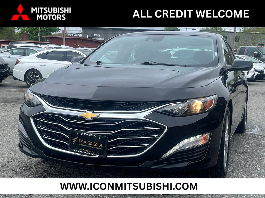 Mosaic Black Metallic 2023 Chevrolet Malibu Sedan Front-Wheel Drive Continuously Variable Transmission