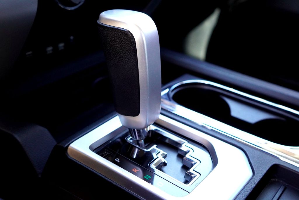 Used Car 2021 Toyota Tundra  Sr5 For Sale Under $35,000 In Taylor, Texas