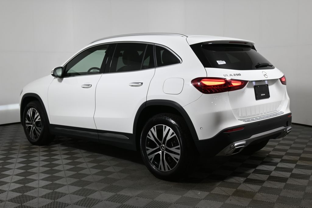 Thumbnail: 2025 Mercedes-Benz GLA - 5