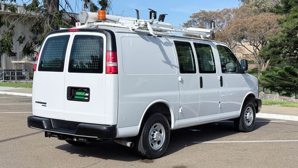 Used 2015 Chevrolet Express 2500 Work Van 3D Cargo Van