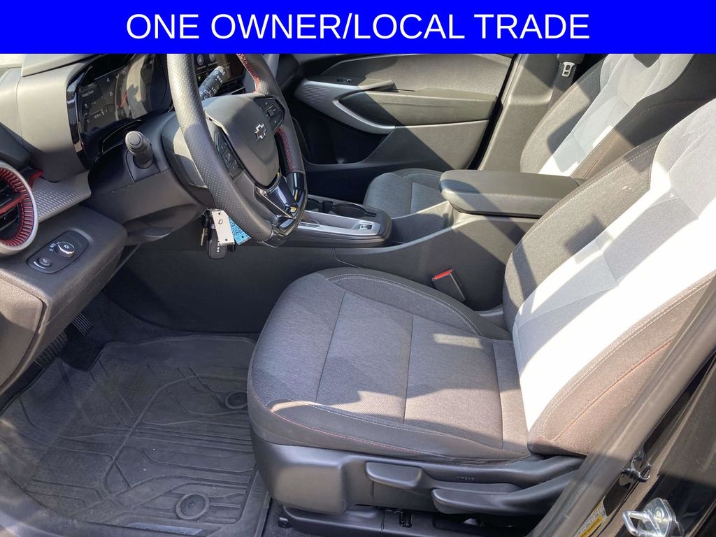 Used 2024 Black Chevrolet 1RS image 14