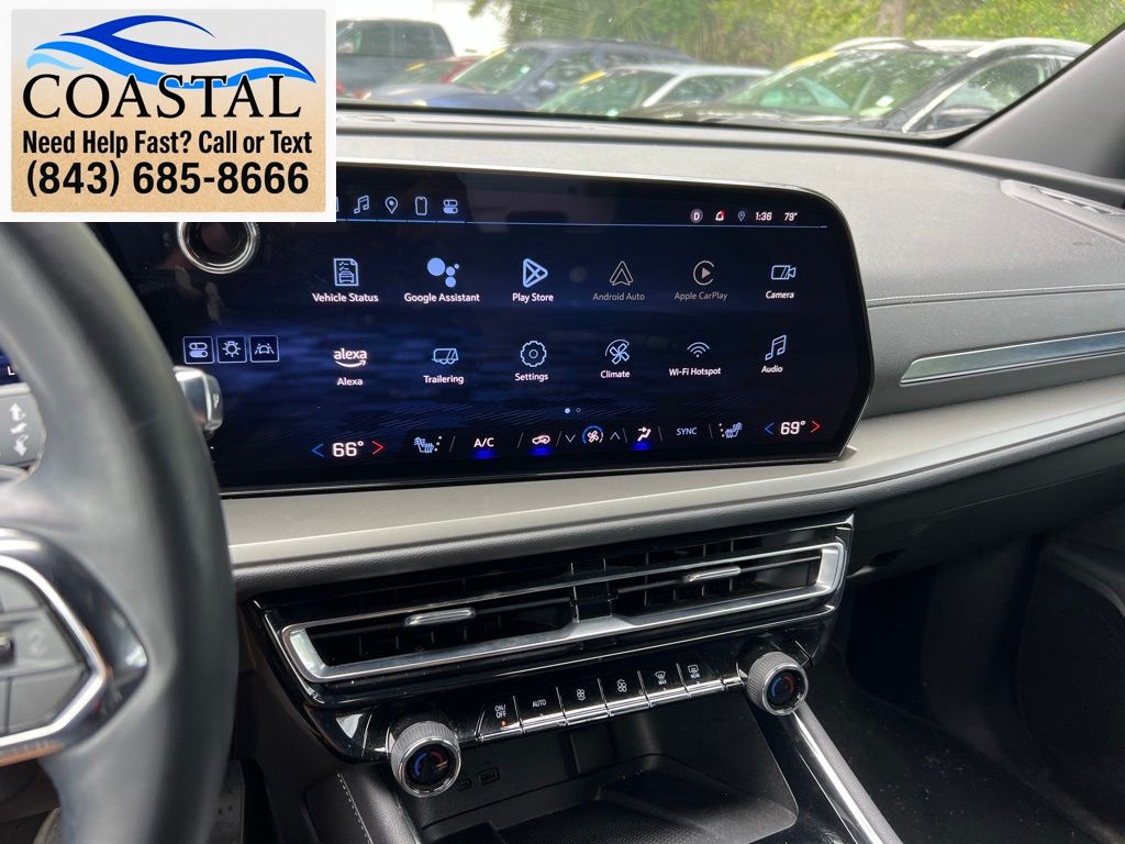 2025 Chevrolet Traverse LT Black at Bob Mills Chevrolet