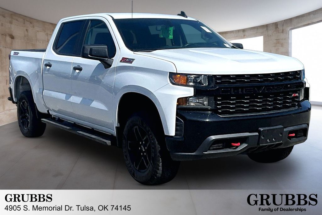 Summit White 2022 Chevrolet Silverado 1500 Pickup Truck Four-Wheel Drive 8-Speed Automatic