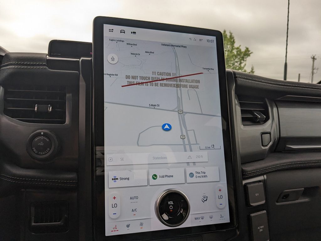 2025 Ford F-150 Lightning Flash