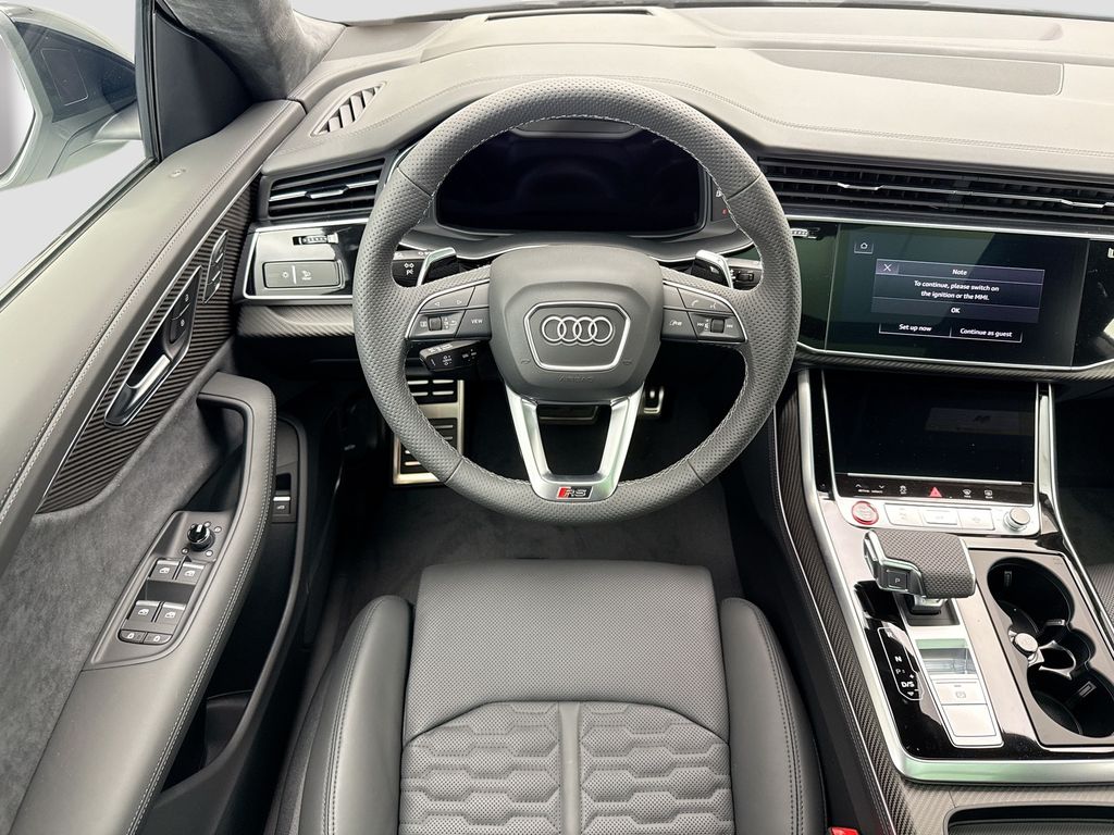 Thumbnail: 2026 Audi RS Q8 - 10