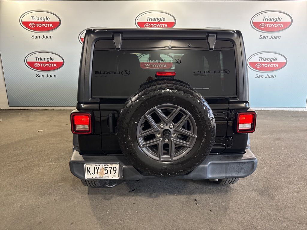 Thumbnail: 2024 Jeep Wrangler - 5