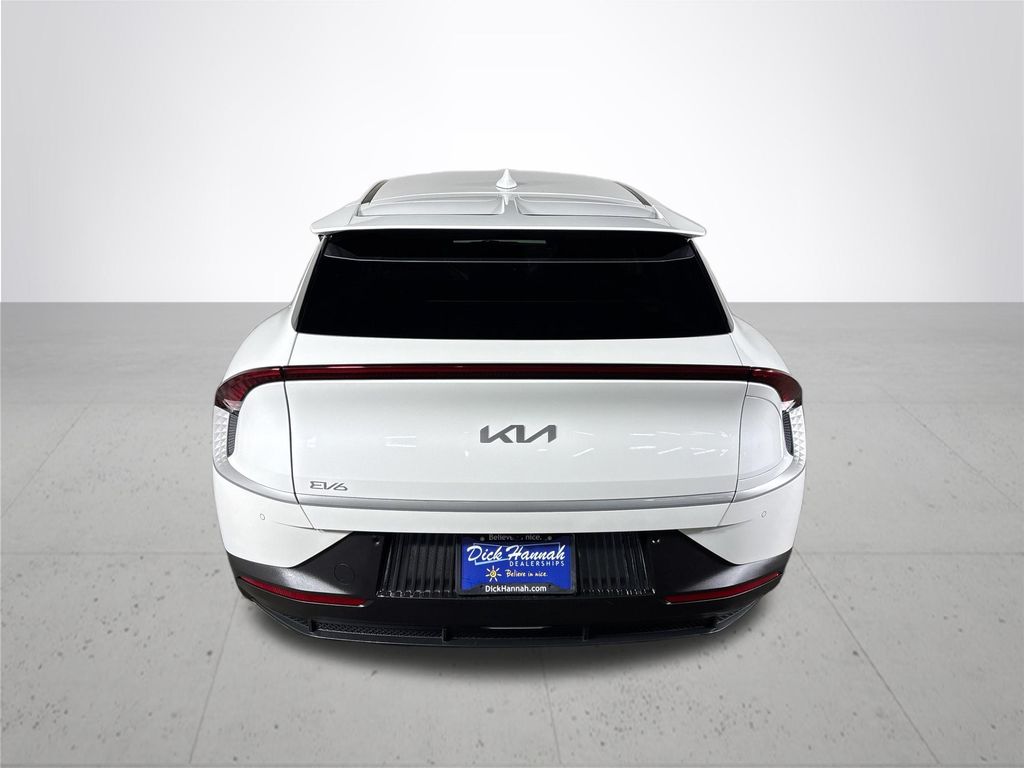 2024 Kia EV6 Light