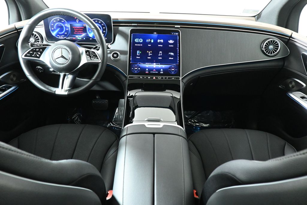 Thumbnail: 2023 Mercedes-Benz EQE - 4