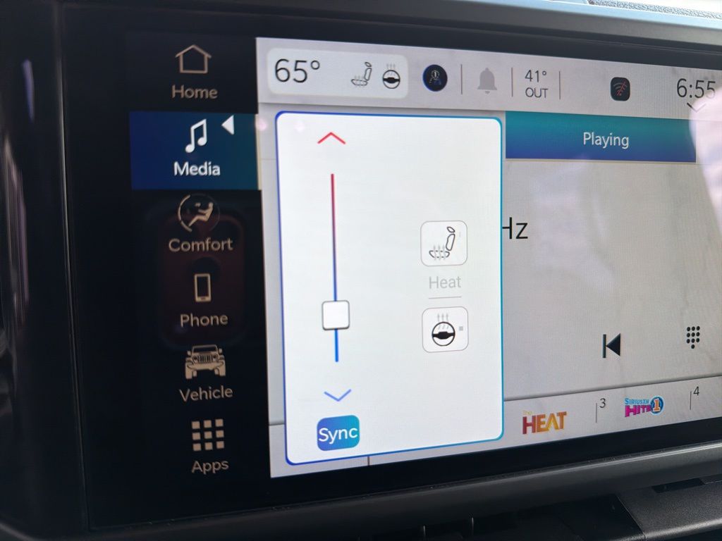 View vehicle photo 4