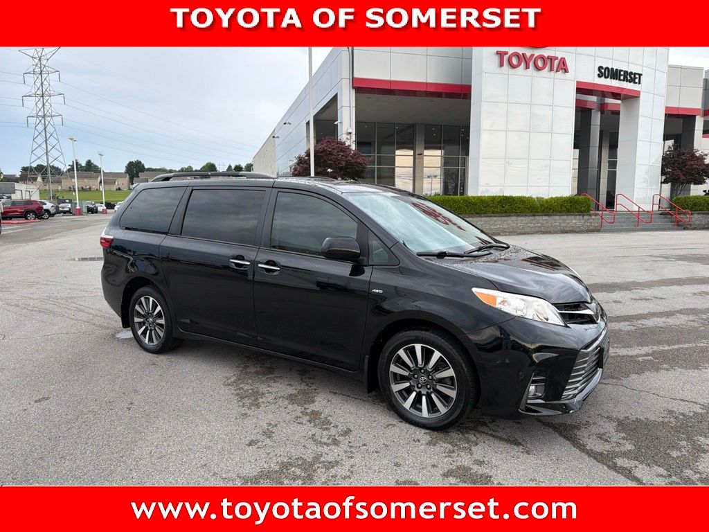 Midnight Black Metallic 2019 Toyota Sienna Minivan All-Wheel Drive 8-Speed Automatic