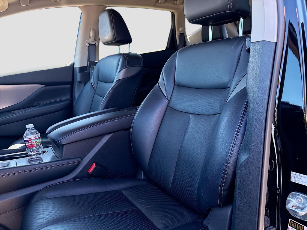 Used 2023 Black Nissan SL image 21