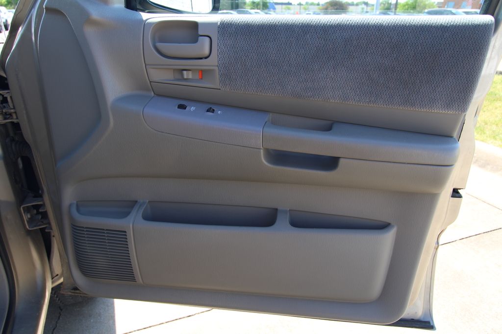 Used 2004 Dodge Dakota Truck