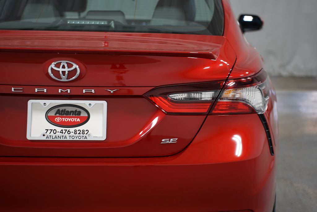 2024 Toyota Camry SE 10