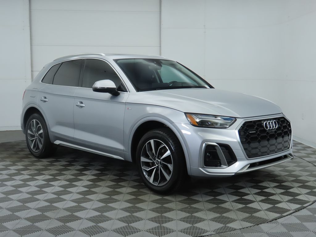 2022 Audi Q5 e Premium Plus 3