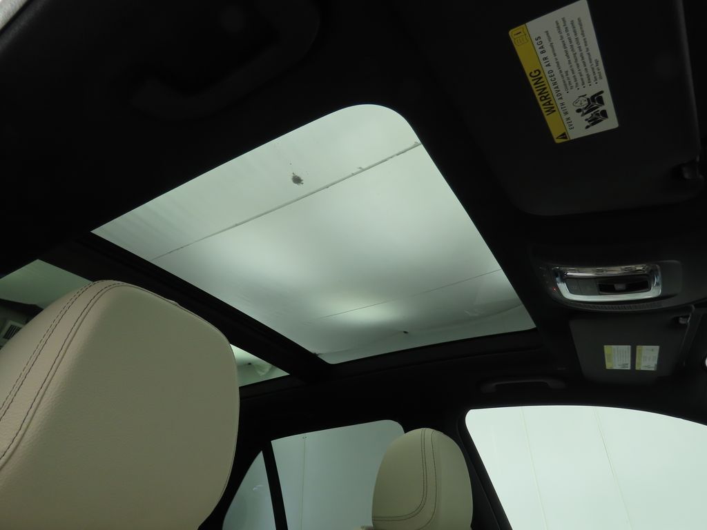 Thumbnail: 2026 Mercedes-Benz GLE - 20