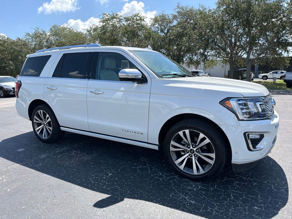 Star White Metallic Tri-Coat 2021 Ford Expedition SUV / Crossover Four-Wheel Drive Automatic