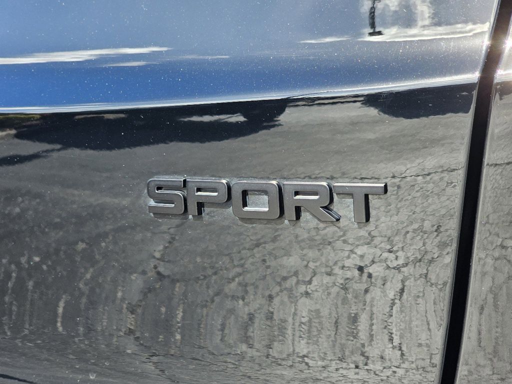 2023 Honda CR-V Hybrid Sport 10